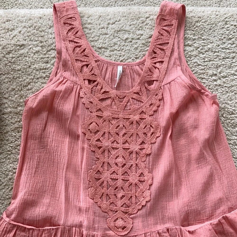 Peach/Blush Color Sleeveless Tunic - Picture 4 of 8
